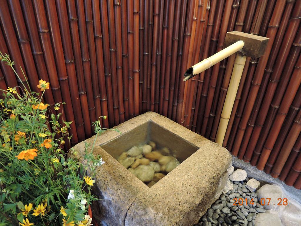 Tsutaya Ryokan Тойоока Екстер'єр фото