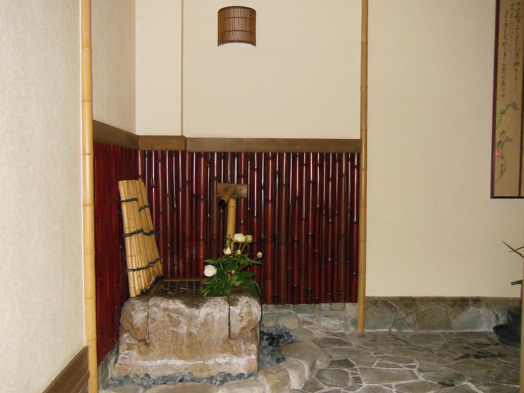 Tsutaya Ryokan Тойоока Екстер'єр фото